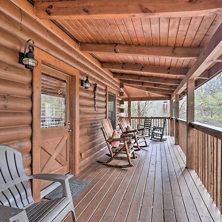 Inviting Sevierville Cabin With Deck And Hot Tub! ภายนอก รูปภาพ