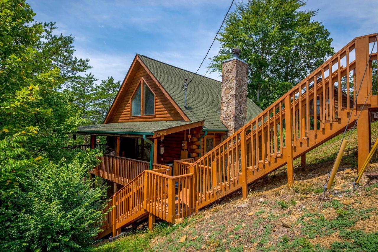 Inviting Sevierville Cabin With Deck And Hot Tub! ภายนอก รูปภาพ